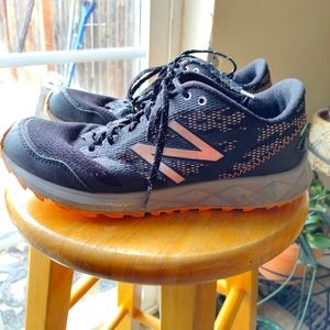 New Balance All Terrain Speed Ride Womens Size 8